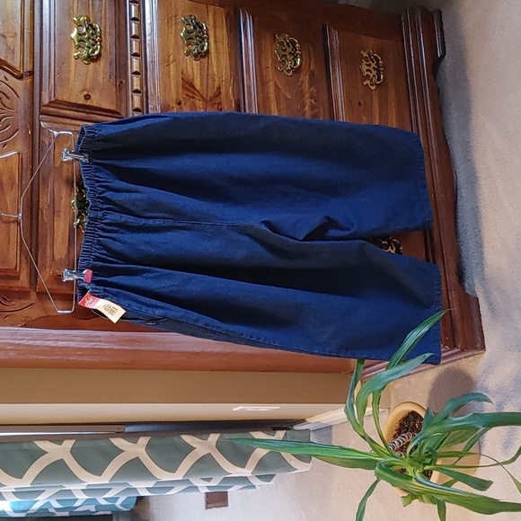 💚NWT HIGH RISE/HIGH WAIST WIDE LEG CROP JEANS - Picture 3 of 8